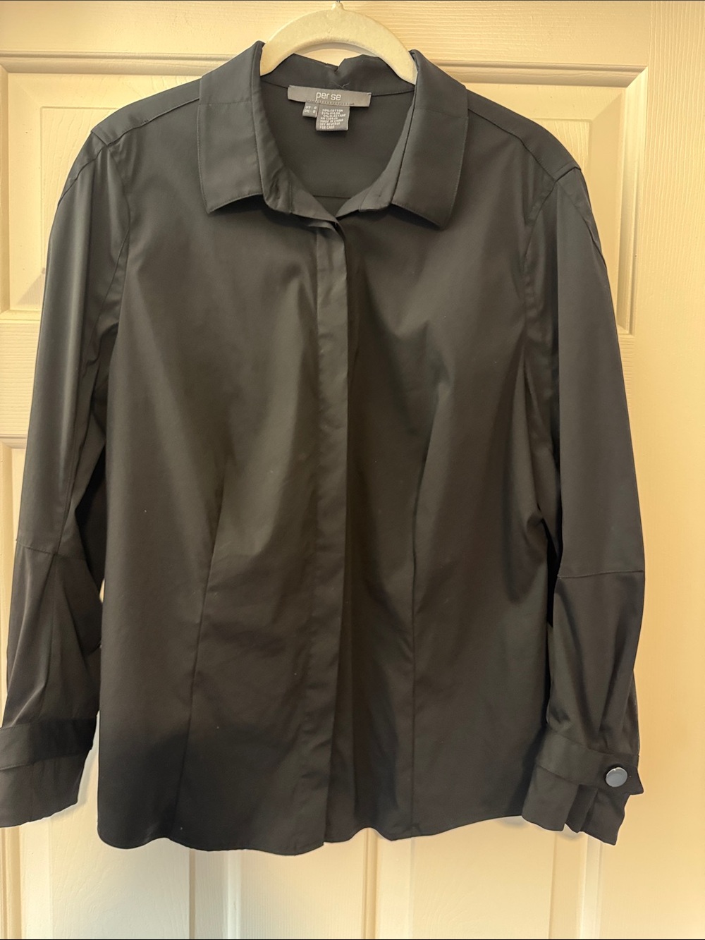Per Se Black Women's Button-Front Blouse